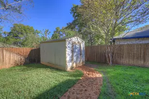 1074 Camellia Ln, New Braunfels, TX 78130 - Photo 34