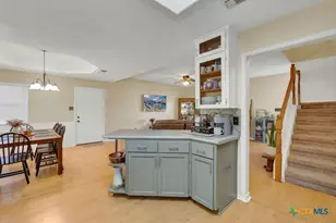 1074 Camellia Ln, New Braunfels, TX 78130 - Photo 16