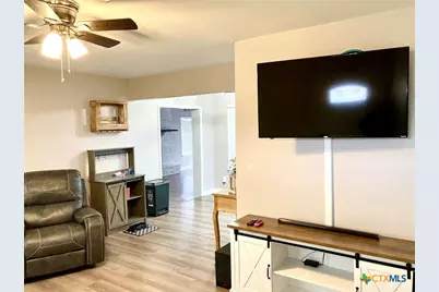 1604 Crockett Avenue, Victoria, TX 77901 - Photo 4