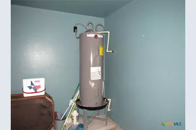 1104 N Blair Street, Belton, TX 76513 - Photo 14