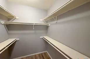 204 Windwood Ln, Victoria, TX 77904 - Photo 12