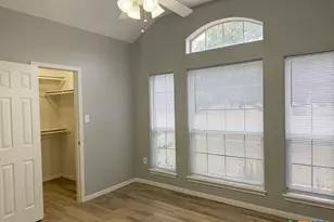 204 Windwood Ln, Victoria, TX 77904 - Photo 14