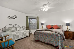 500 N Market Ave, New Braunfels, TX 78130 - Photo 16