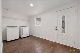 1418 N Wall St, Belton, TX 76513 - Photo 28