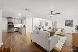 1418 N Wall St, Belton, TX 76513 - Photo 10