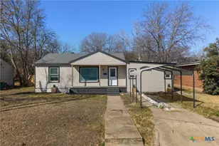 1418 N Wall St, Belton, TX 76513 - Photo 1