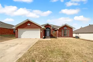 4307 Esta Lee Ave, Killeen, TX 76549 - Photo 1