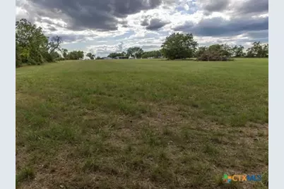 7805 Barbarossa Road, New Braunfels, TX 78130 - Photo 8