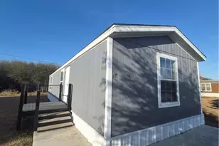 1911 Wald Rd, New Braunfels, TX 78132 - Photo 1