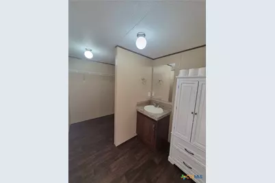 1911 Wald Road #17, New Braunfels, TX 78132 - Photo 6