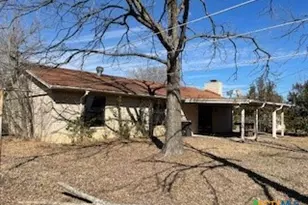 1910 Shoemaker Dr, Killeen, TX 76543 - Photo 2