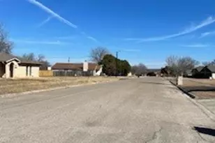 1910 Shoemaker Dr, Killeen, TX 76543 - Photo 18