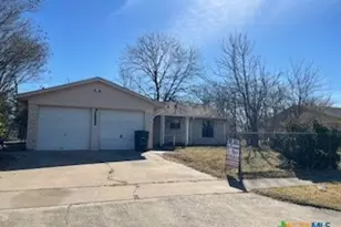 1910 Shoemaker Dr, Killeen, TX 76543 - Photo 1