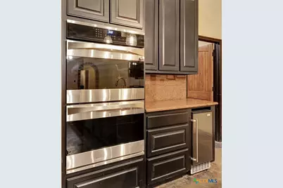 402 Sunset Drive, Edna, TX 77957 - Photo 16