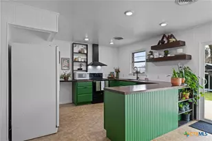 2010 S 49th St, Temple, TX 76504 - Photo 6