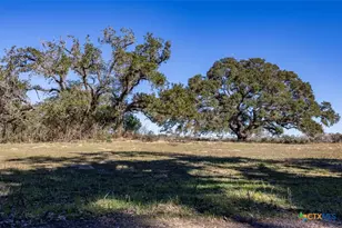 000 County Road 284, Edna, TX 77957 - Photo 4