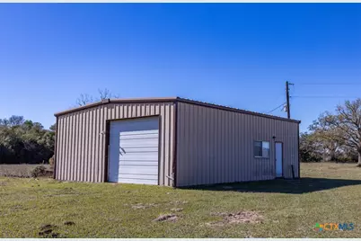 000 County Road 284, Edna, TX 77957 - Photo 6