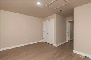 806 White Meadow Dr, Harker Heights, TX 76548 - Photo 12