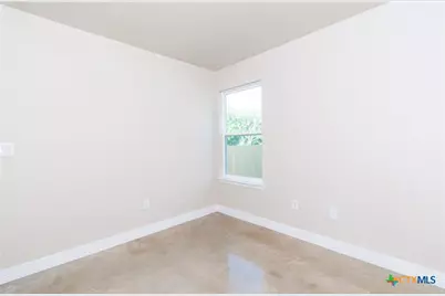 806 White Meadow Drive #B, Harker Heights, TX 76548 - Photo 10