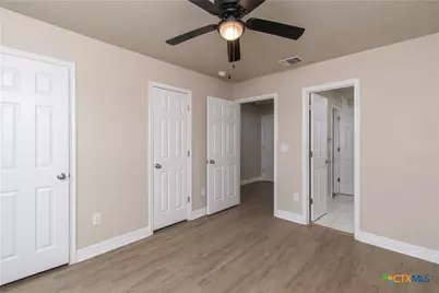806 White Meadow Drive #B, Harker Heights, TX 76548 - Photo 10