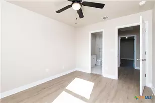 806 White Meadow Dr, Harker Heights, TX 76548 - Photo 12