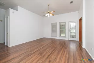 2406 Cactus Dr, Killeen, TX 76549 - Photo 2