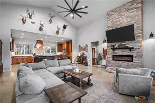 250 Elesha Ln, Eddy, TX 76524 - Photo 6