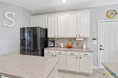 260 Wentworth, Spring Branch, TX 78070 - Photo 10