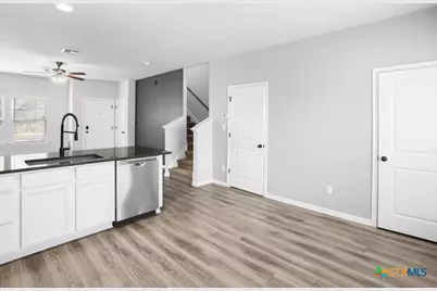 105 Switchgrass Street, San Marcos, TX 78666 - Photo 12