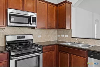 2659 Diamondback Trail, New Braunfels, TX 78130 - Photo 14