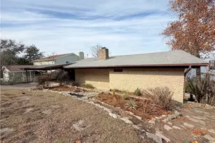 937 Hillcrest Forest, Canyon Lake, TX 78133 - Photo 4