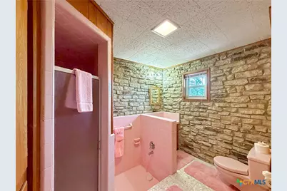 937 Hillcrest Forest, Canyon Lake, TX 78133 - Photo 30