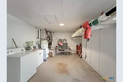 937 Hillcrest Forest, Canyon Lake, TX 78133 - Photo 38