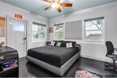 503 S Austin Street, Seguin, TX 78155 - Photo 32