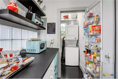 503 S Austin Street, Seguin, TX 78155 - Photo 30