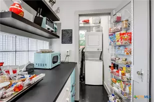 503 S Austin St, Seguin, TX 78155 - Photo 30