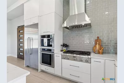 1454 Via Principale, New Braunfels, TX 78132 - Photo 20