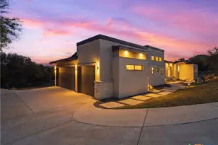 1454 Via Principale, New Braunfels, TX 78132 - Photo 2