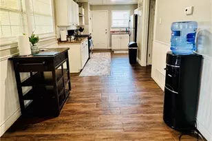 118 N 26th St, Gatesville, TX 76528 - Photo 8