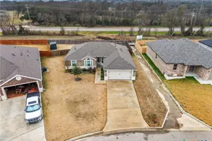 2668 Belle Hubbard Trl, Belton, TX 76513 - Photo 34