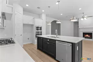 3136 Little Creek Path, Seguin, TX 78155 - Photo 14