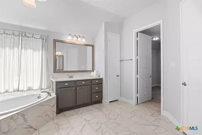 3136 Little Creek Path, Seguin, TX 78155 - Photo 34