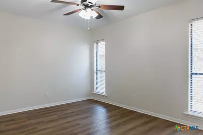 204 Spur Drive, Victoria, TX 77904 - Photo 18