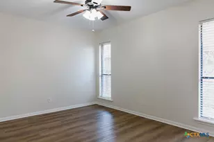 204 Spur Dr, Victoria, TX 77904 - Photo 18