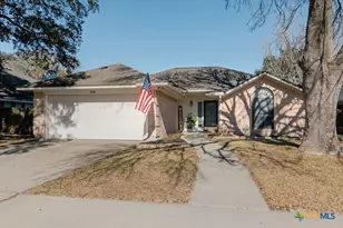 204 Spur Dr, Victoria, TX 77904 - Photo 2