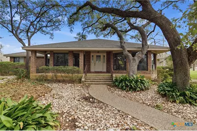 202 Wedgewood, Seguin, TX 78155 - Photo 1