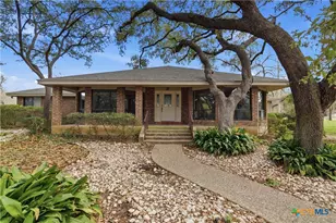 202 Wedgewood, Seguin, TX 78155 - Photo 1