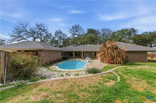 202 Wedgewood, Seguin, TX 78155 - Photo 36