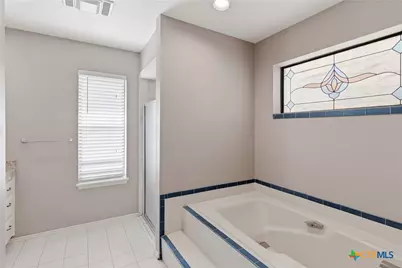 202 Wedgewood, Seguin, TX 78155 - Photo 22