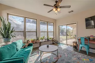 105 Windcliff Way, New Braunfels, TX 78132 - Photo 16